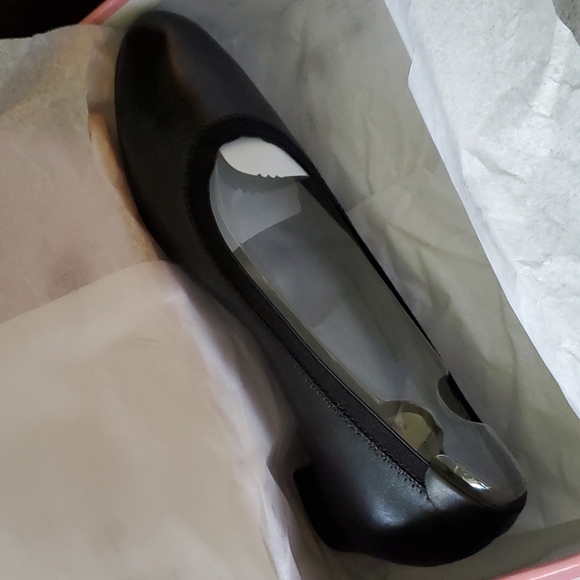 NWT Aetrex Leather Classic Low Pump 10W, Black - Picture 6 of 16